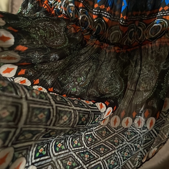 Stay cool while looking elegant and festive ,  with this sheer blouse , Size L - Picture 2 of 3